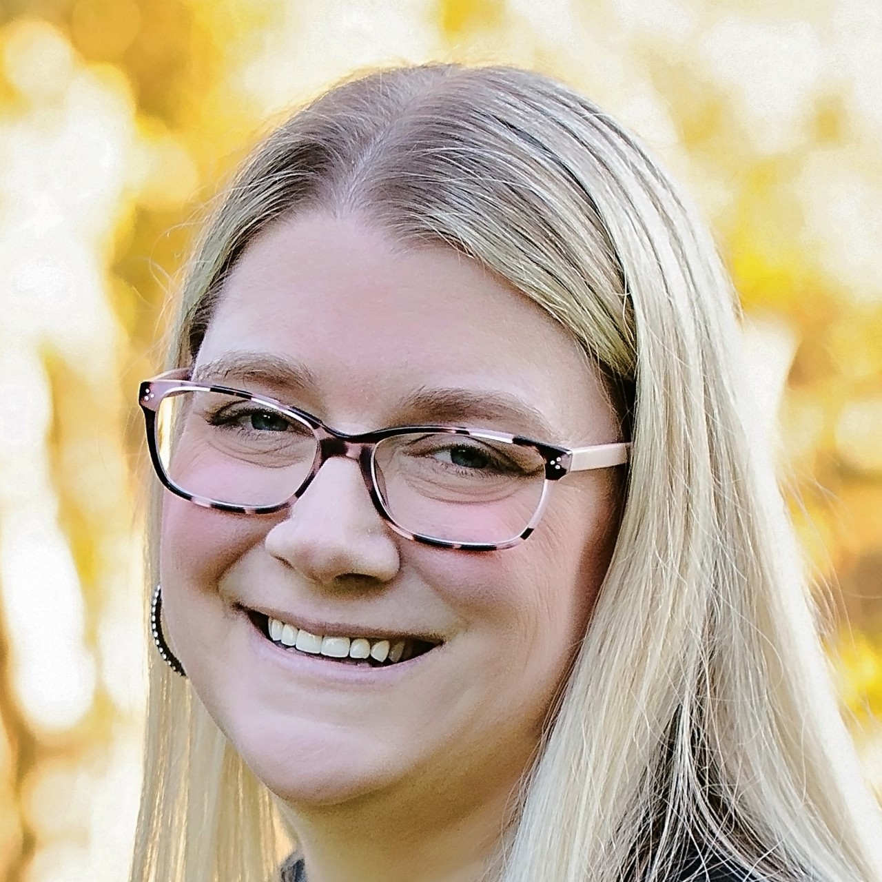 Headshot of Natalie Holman